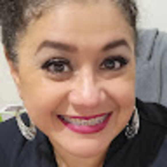 Meet your Posher, Ms. linda - Picture 1 of 1